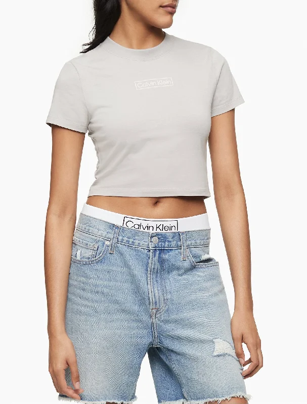Calvin Klein Baby Box Logo Cropped T-Shirt - Women-- Collared Crew Neck Turtle Neck