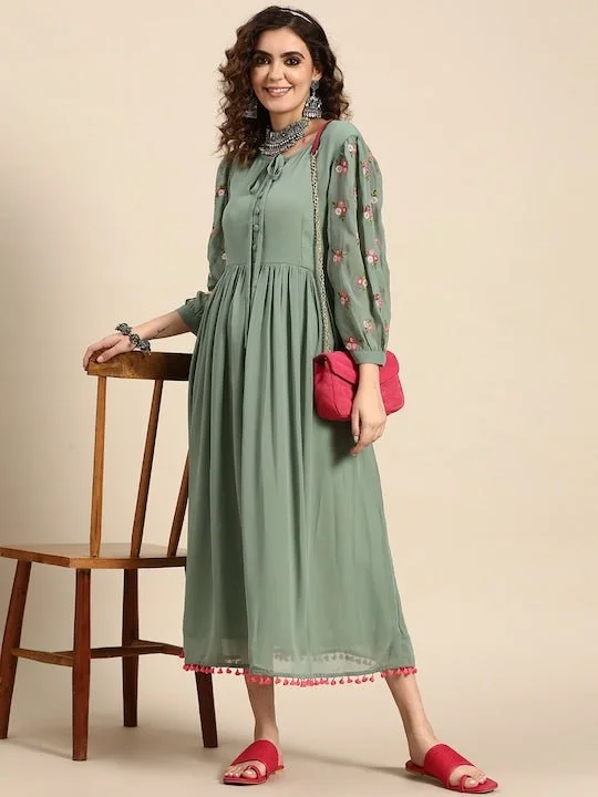 Women Embroidery A-Line Button Detail Dress Tunics Sophisticated sleek