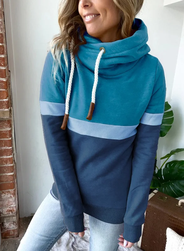 Fall/winter hooded sweater Zippered Buttoned Snapped