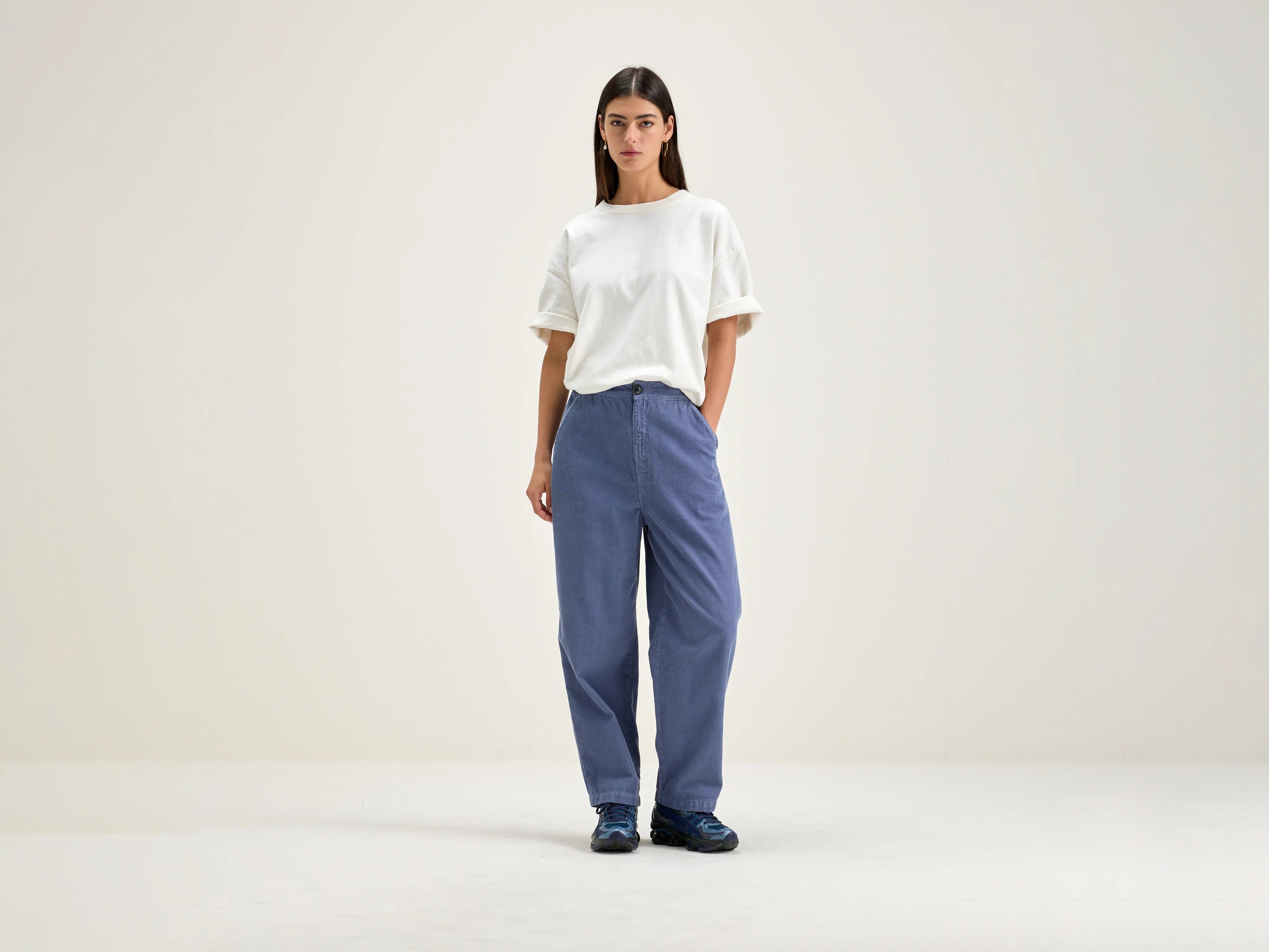 Pasop relaxed trousers (242 / W / MYRTILLE) Trousers Favorite Customer