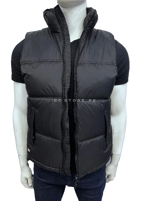 ZR Oversized Black Sleeveless Puffer Jacket (302) Print Jacket Jacquard Jacket Embroidered Jacket ZR Oversized Black Sleeveless Puffer Jacket (302) Print Jacket Jacquard Jacket Embroidered Jacket