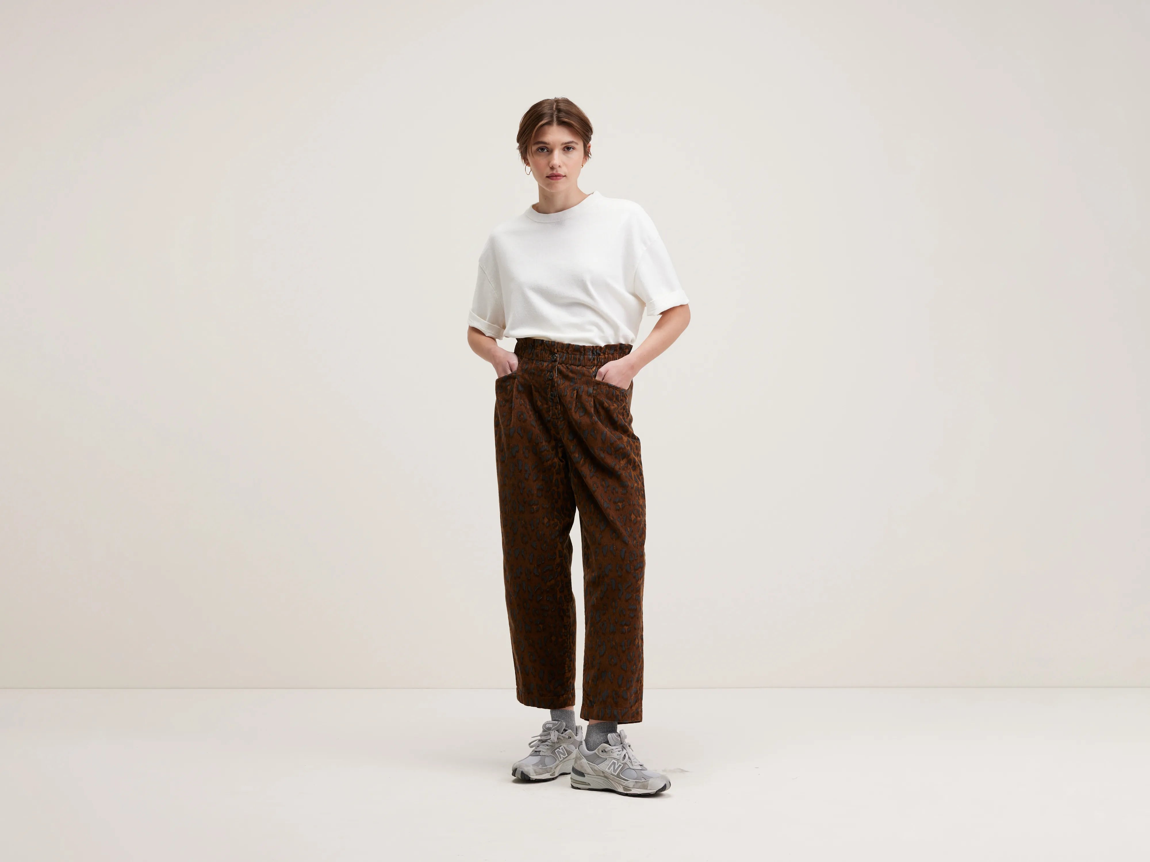 Lilow paperbag trousers (242 / W / COMBO A) Trousers cozy comfortable