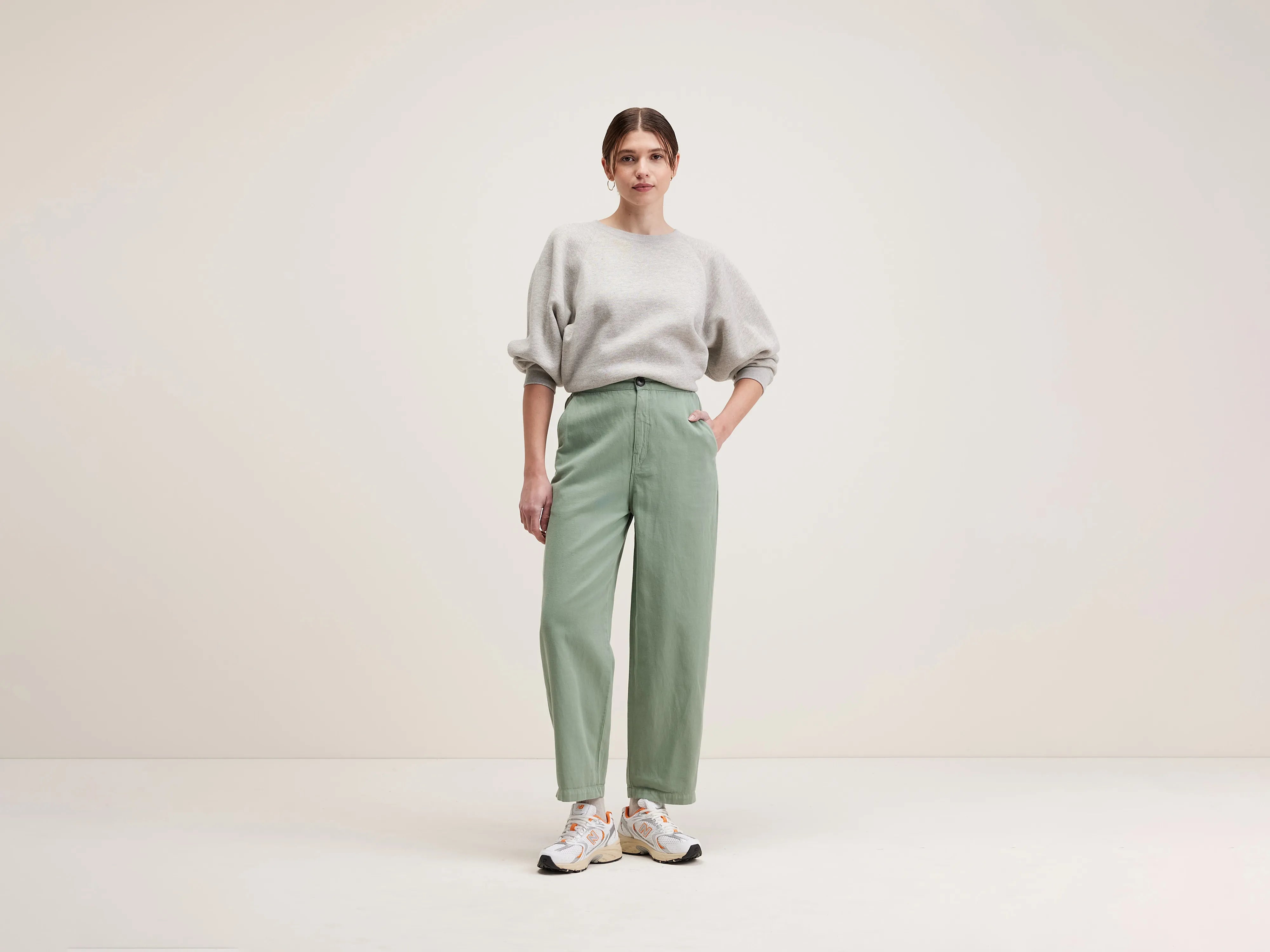 Pasop relaxed trousers (242 / W / EUCALYPTUS) Trousers Seasonal Trendy