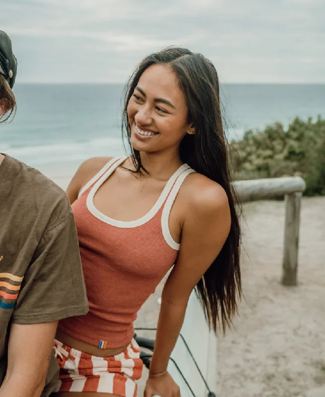 Flick Tank | Wash Red mesh tank top